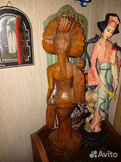 Статуэтка 50 см дерево