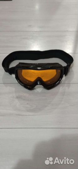 Горнолыжный шлем Uvex