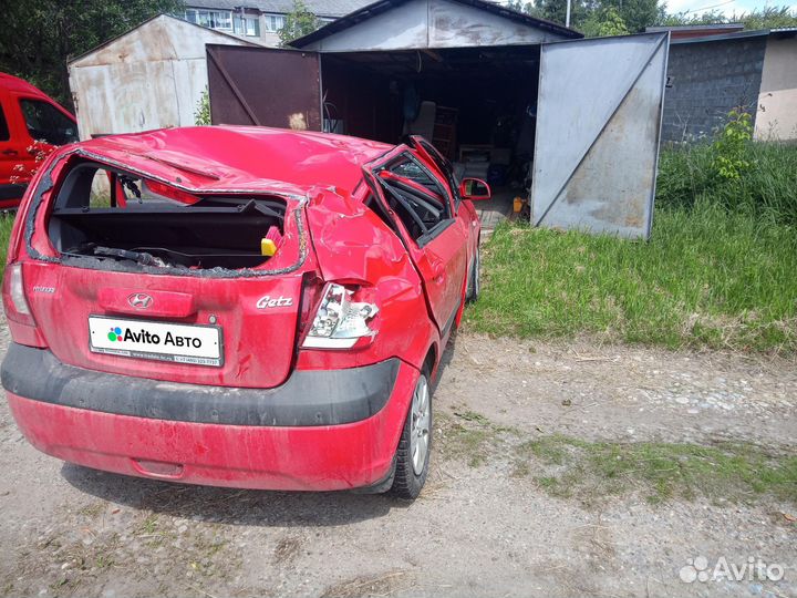 Hyundai Getz 1.4 AT, 2010, битый, 96 000 км
