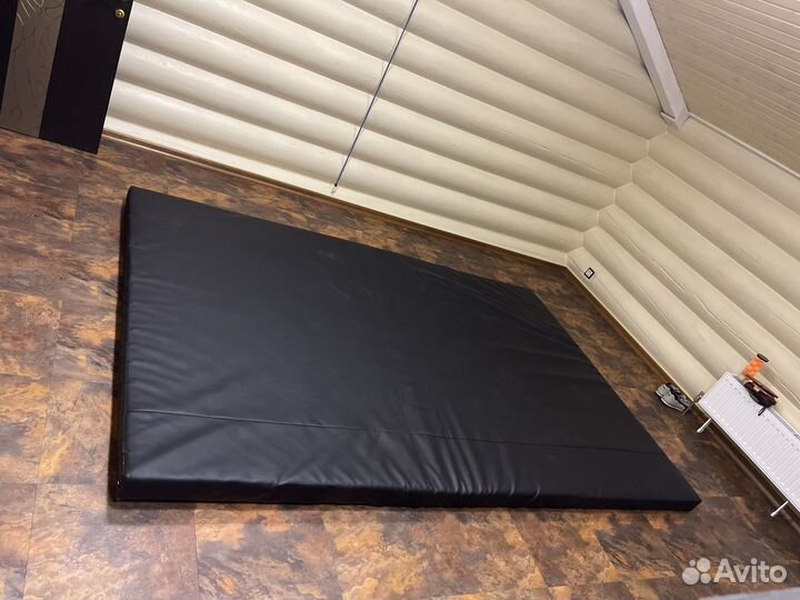 Мат спортивный 2,85*2*0,1 м