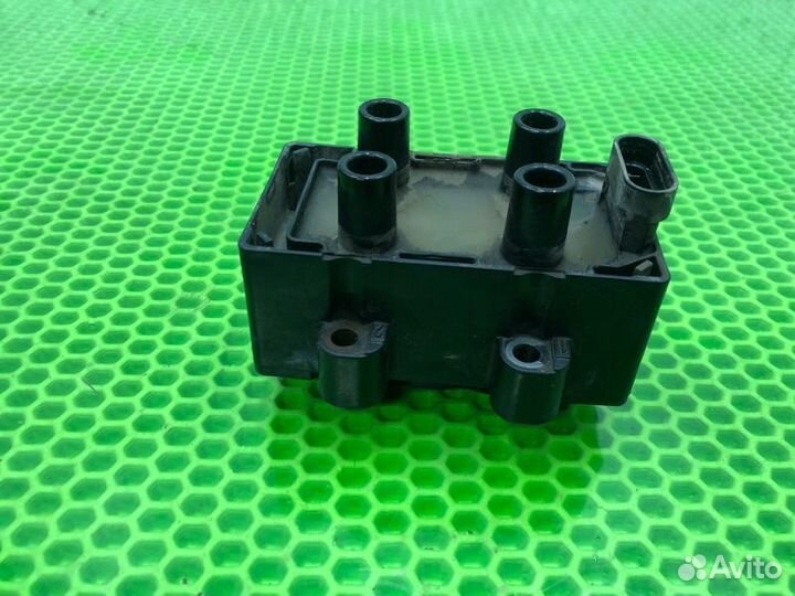 Катушка зажигания Renault Logan седан K7JA710 2011