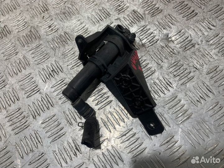 Форсунка омывателя фар правая Kia Optima TF