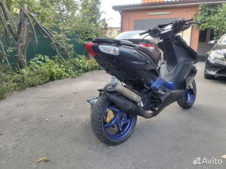 Aprilia sr50R