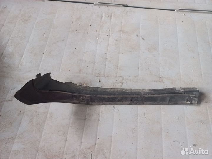 Уплотнитель крыла Правый BMW 4 F32/F33/GT F36 430