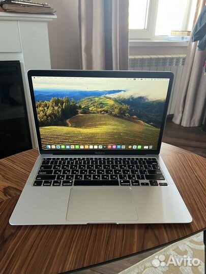 Apple MacBook air 2020 i3 256