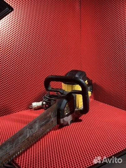 Пила аллигатор Dewalt dwe397qs