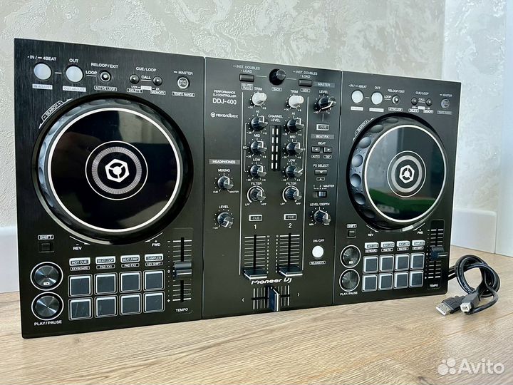 Pioneer DDJ-400 Dj-контроллер