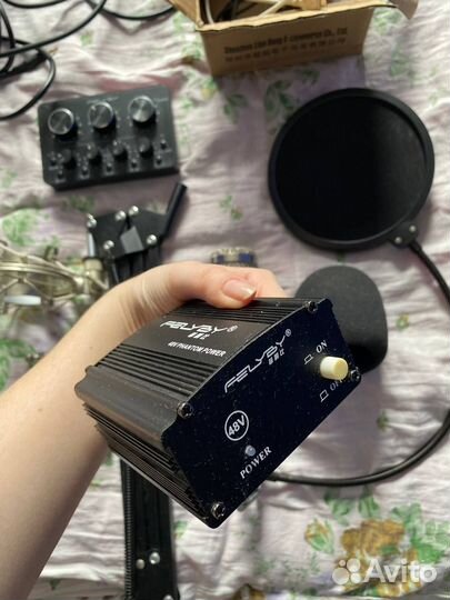 Конденсаторный микрофон с звуковой картой