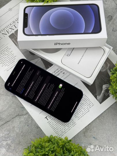 iPhone 12, 64 ГБ
