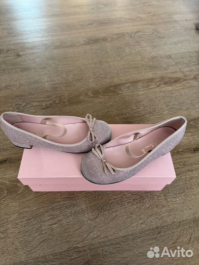 Балетки на каблучке для девочки