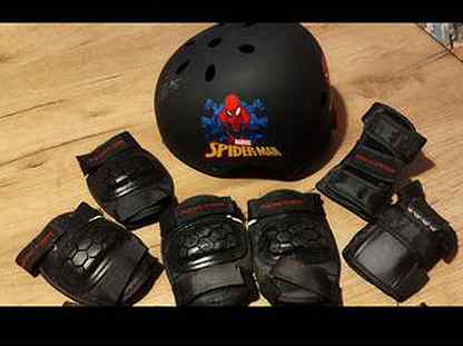 Шлем и защита человек паук на 3-5 лет
