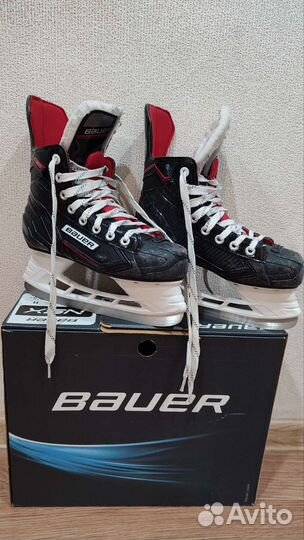 Хоккейные коньки bauer
