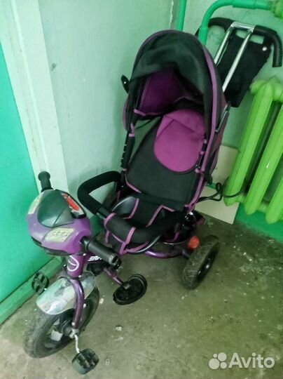 Трехколесный велосипед с родительской ручкой