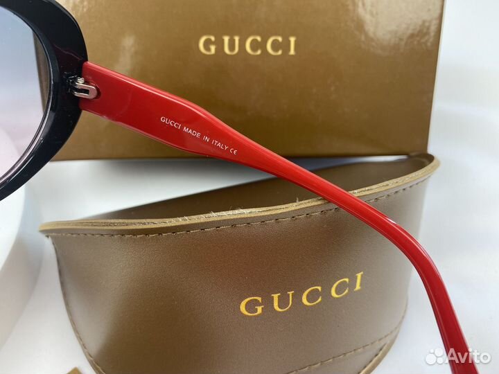 Солнцезащитные очки Gucci