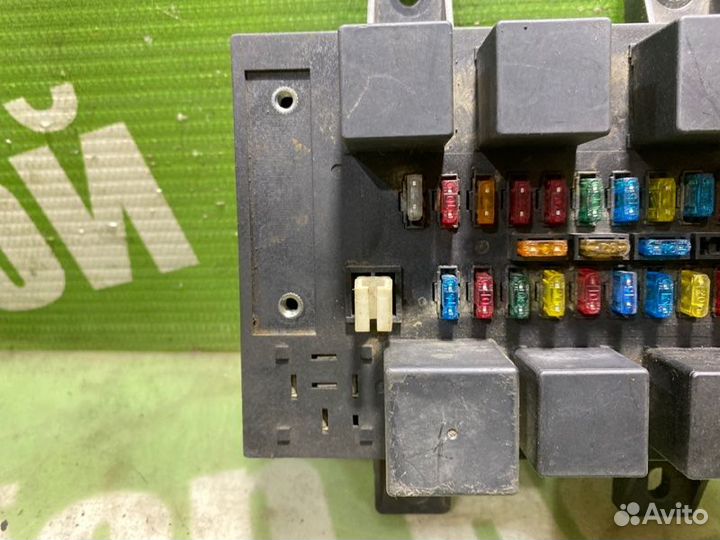 Блок предохранителей салонный Lifan Breez 520