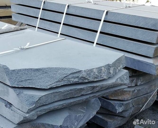 Памятники на могилу оптом от производителя / Памятники на могилу из Габбро диабаза, опт