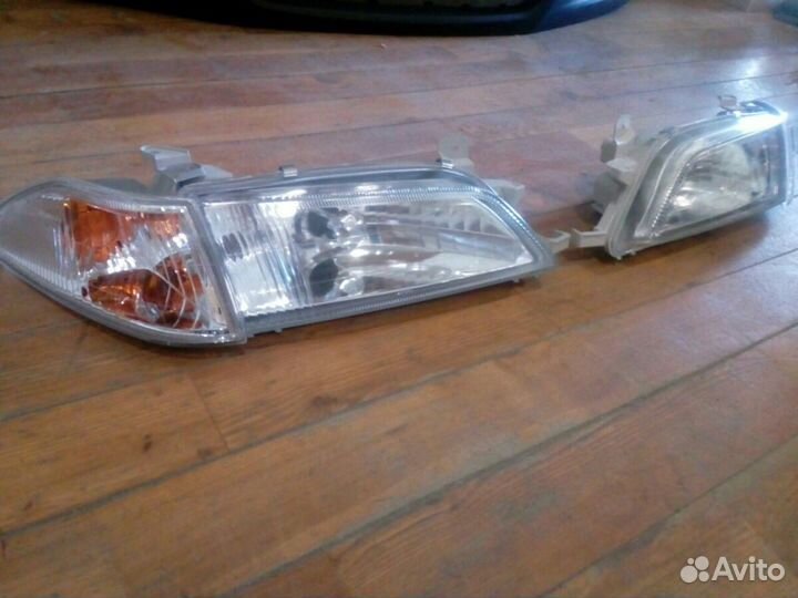 Комплект фар Тойота Карина 210 куз. 96-98г.в