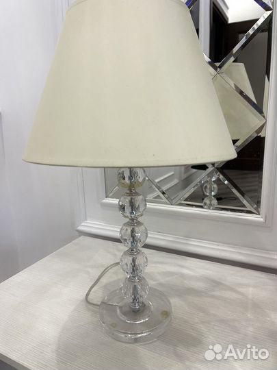 Лампа настольная,светильник настольный