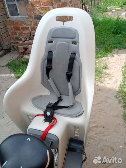 Сиденье для ребенка на велосипед