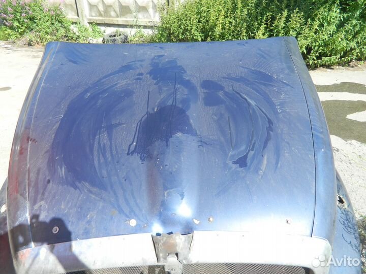 Капот на Кенворд Т2000