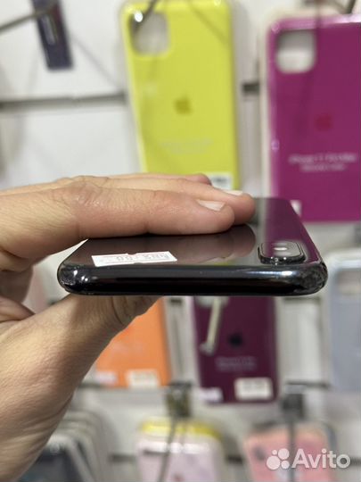 iPhone X, 64 ГБ