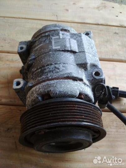 Компрессор кондиционера Mitsubishi Pajero 3 6g74