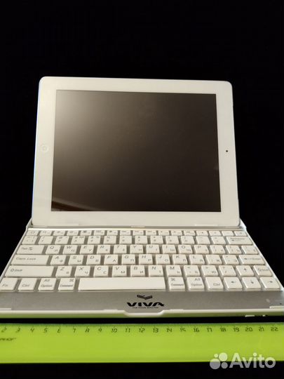 Беспроводная клавиатура для iPad