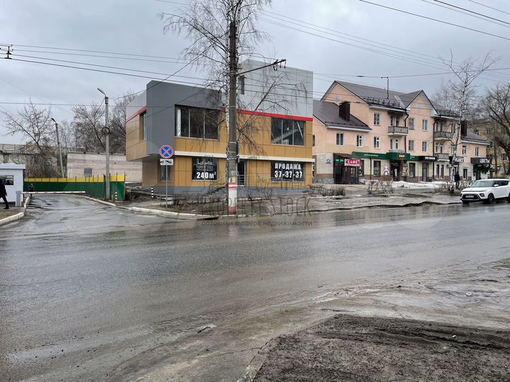 Торговая площадь, 240 м²