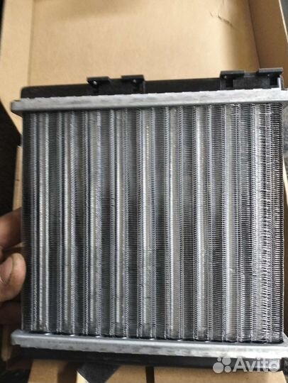 Радиатор отопителя салона