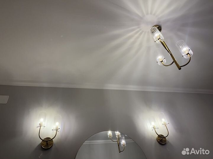 Люстра и бра