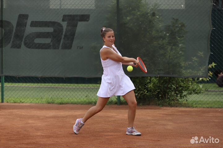 Тренер по теннису