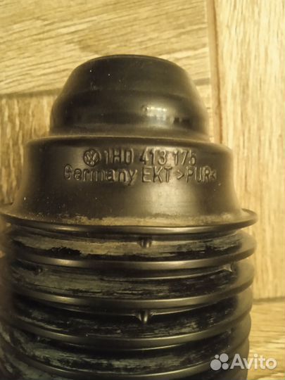 Пыльник амортизатора Seat Cordoba (VW Polo lll)