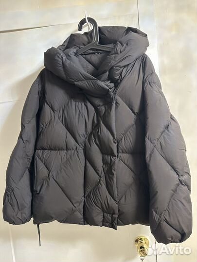 Пуховик женский пух -100%,44 -48 размер