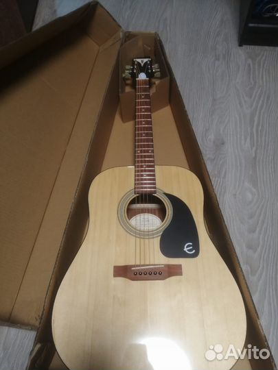 Акустическая гитара Epiphone Pro-1