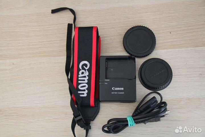 Фотоаппарат Canon EOS 600D kit Пробег 5108 кадров