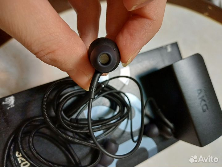 Наушники