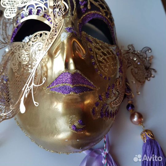 Венецианская маска