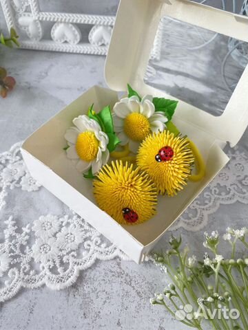 Одуванчики и ромашки на резиночках