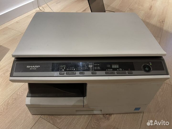 Копировальный аппарат Sharp