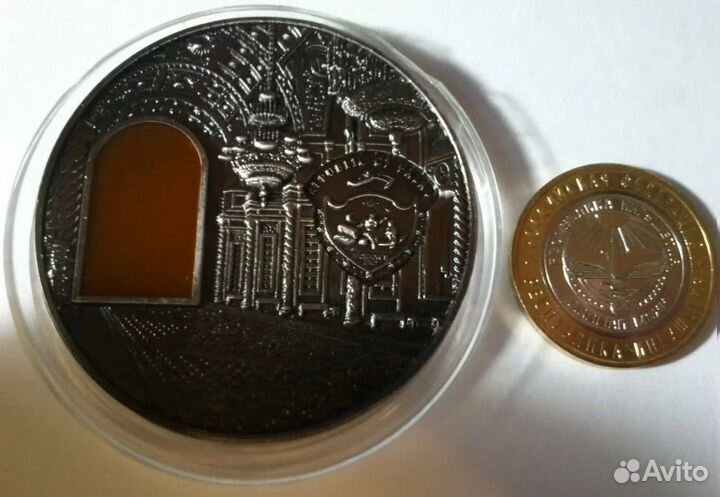 Монета Кремль (Палау)