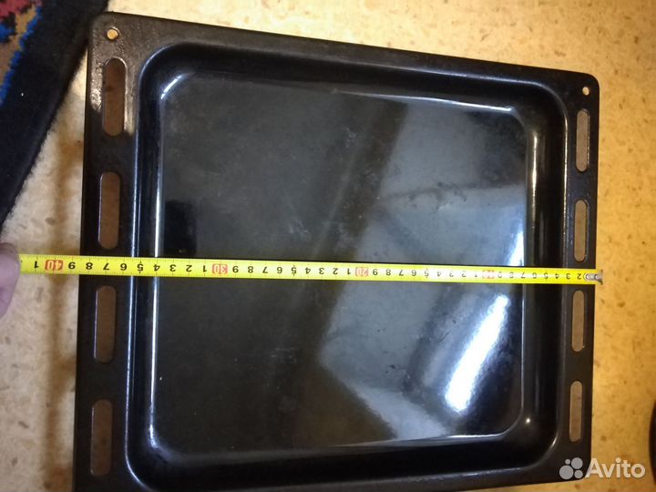 Кастрюли, противень, сковорода