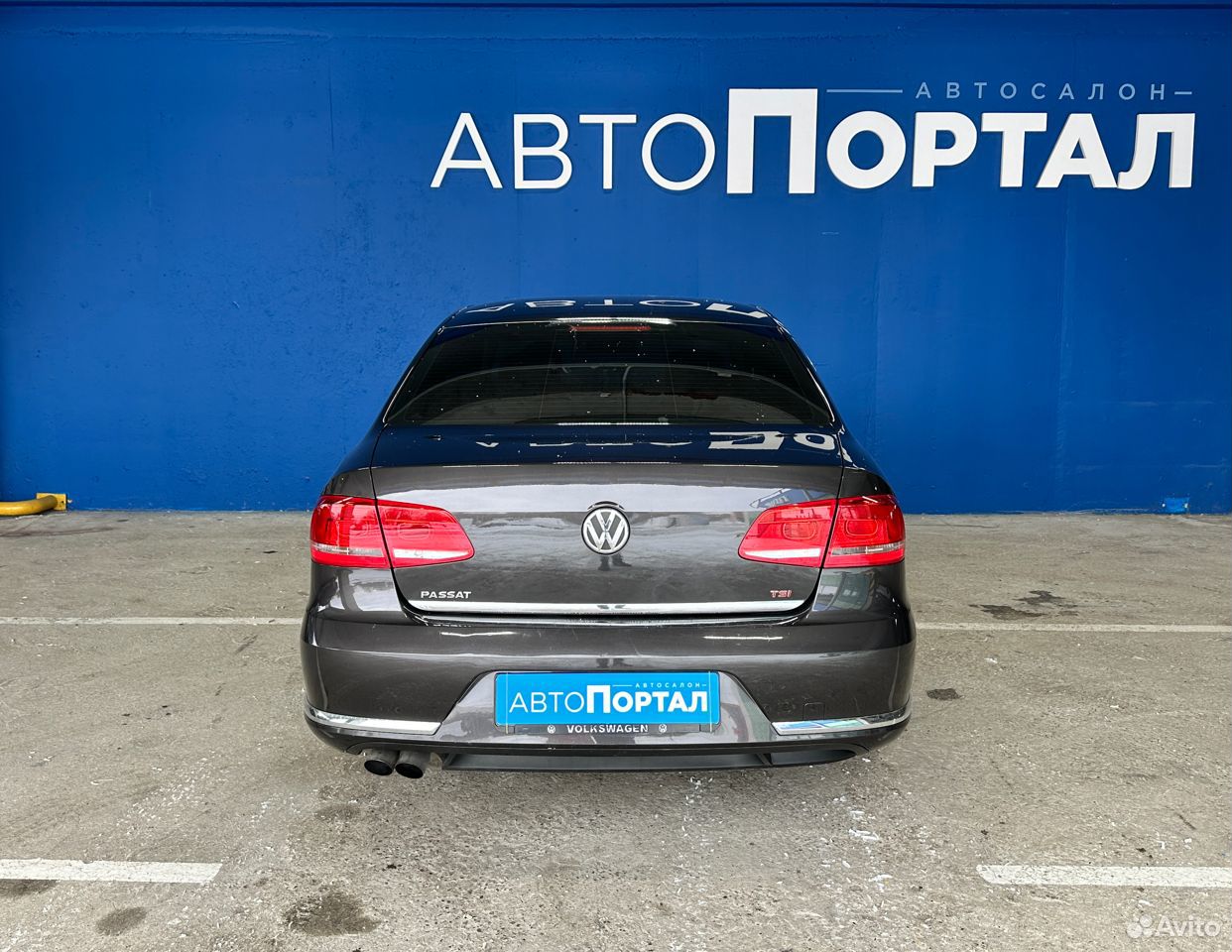 Volkswagen Passat 1.8 AMT, 2011, 125 428 км купить в Ижевске | Автомобили |  Авито