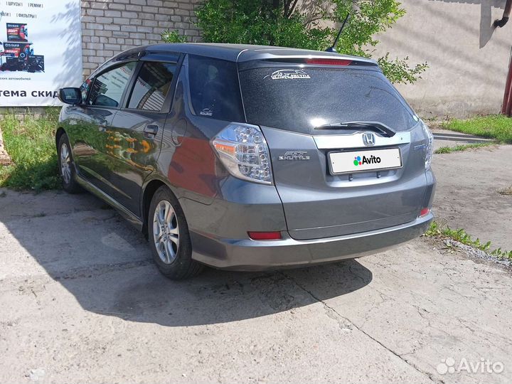 Honda Fit Shuttle 1.3 CVT, 2012, 202 000 км