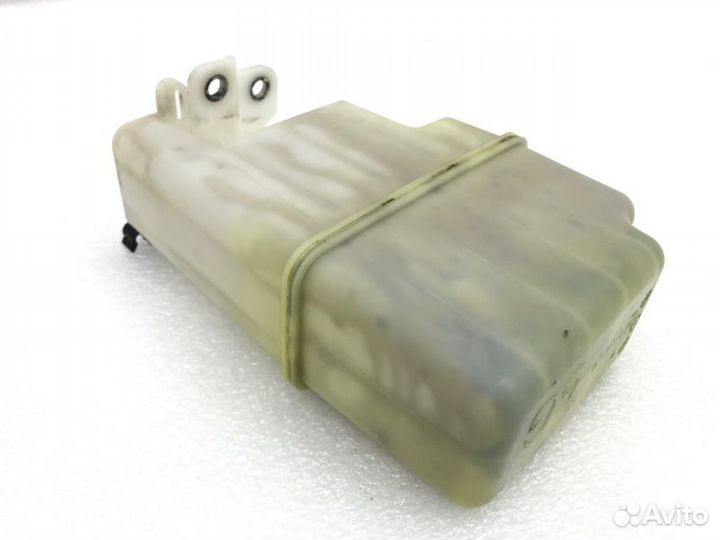 Резонатор воздушного фильтра Toyota Camry