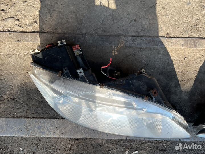 Правая и левая фара мазда 6 gg ксенон джи джи