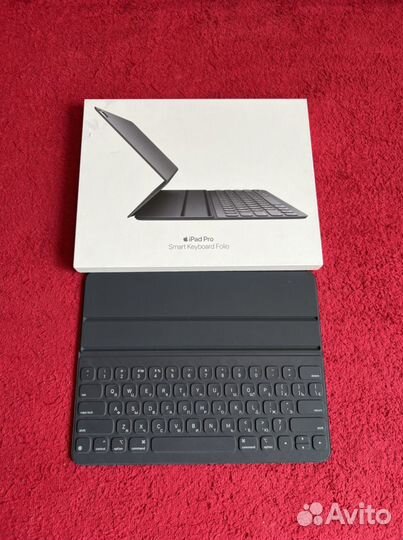 Чехол клавиатура доя iPad Pro 12.9 2018