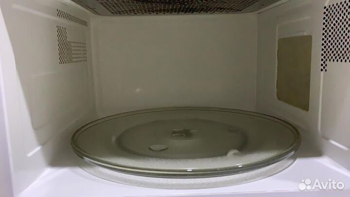 Продам микроволновку б/у отличном состоянии