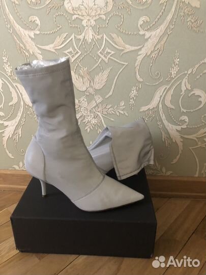 Полусапожки женские 37,5 season 8