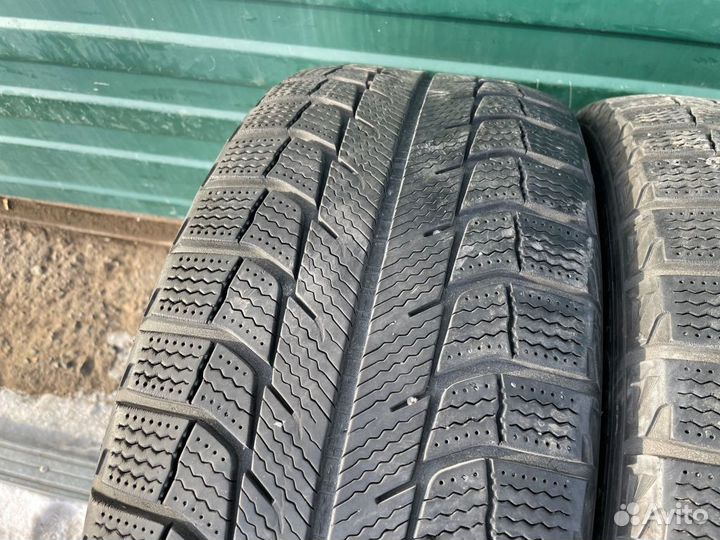 Michelin X-Ice 2 215/50 R17