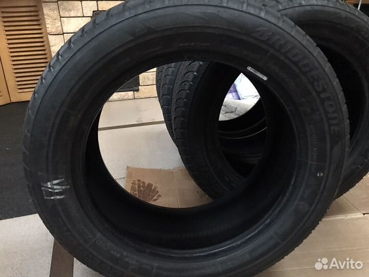 Bridgestone Blizzak LM-001 225/55 R17